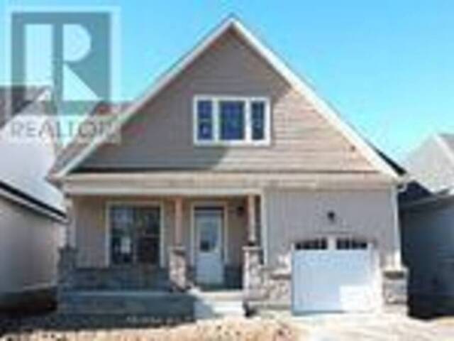 18 SCHORTINGHUIS STREET Georgina Ontario, L0E 1R0 - 2 Bedrooms Waterfront Home For sale