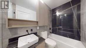 103 L/W - 8888 YONGE STREET | Richmond Hill Ontario | Slide Image Twenty-four