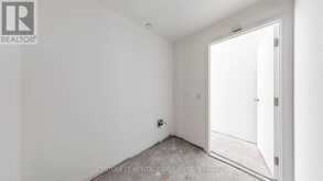 103 L/W - 8888 YONGE STREET | Richmond Hill Ontario | Slide Image Forty