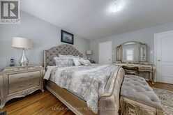 6 BLYTHEWAY GATE | Ajax Ontario | Slide Image Thirty-one