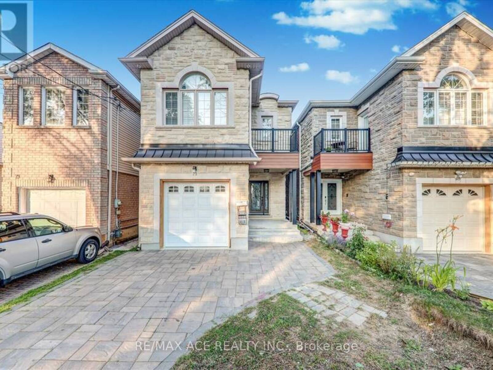 71 LILLINGTON AVENUE, Toronto, Ontario M1N 3K6