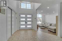 191 HAWKSWOOD TRAIL | Hamilton Ontario | Slide Image Three