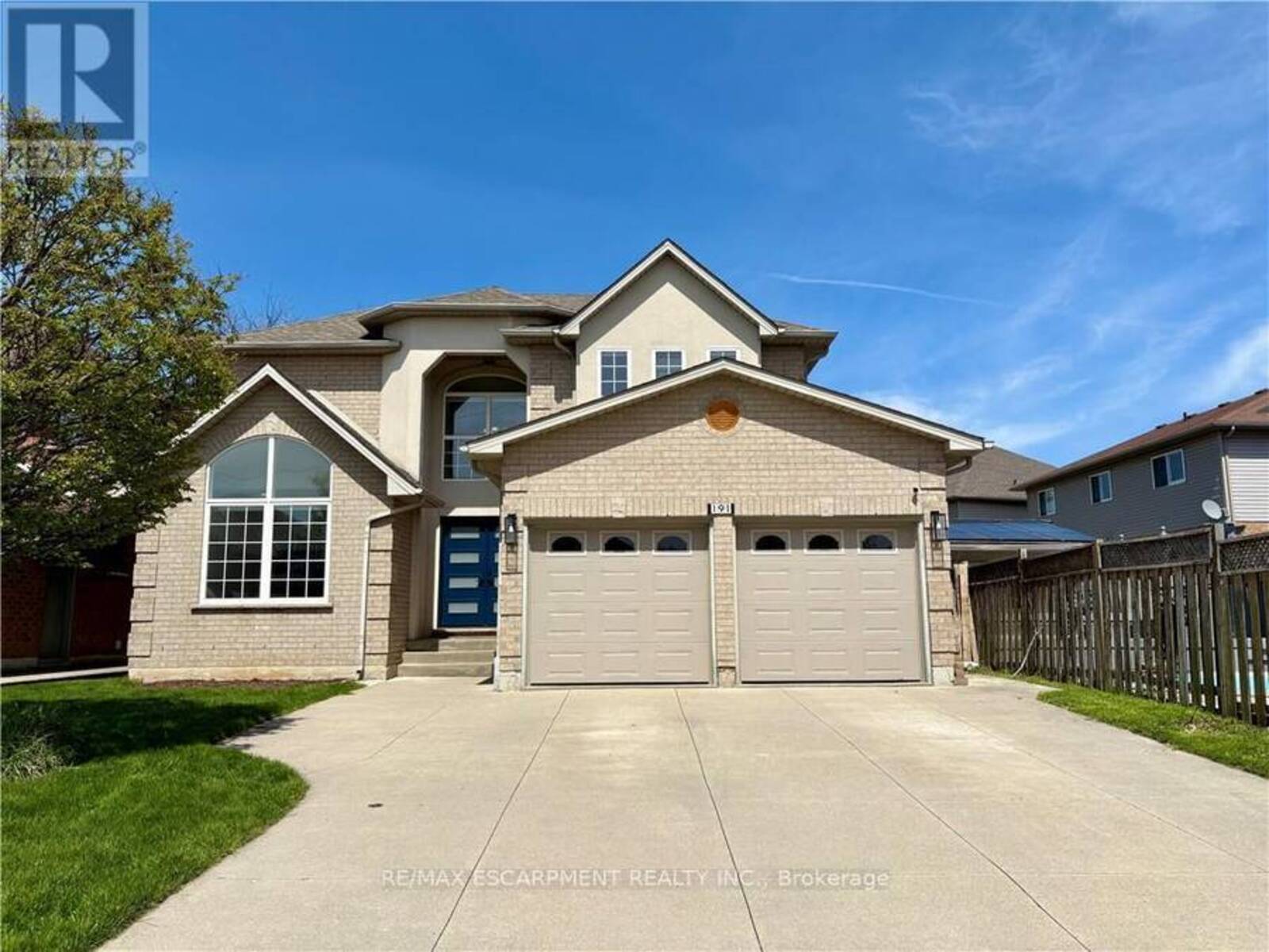 191 HAWKSWOOD TRAIL, Hamilton, Ontario L9B 2T1