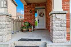 868 PAUPST PLACE | Milton Ontario | Slide Image Three