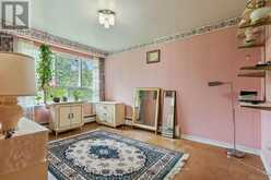 2 GALLACHER AVENUE | Richmond Hill Ontario | Slide Image Fifteen