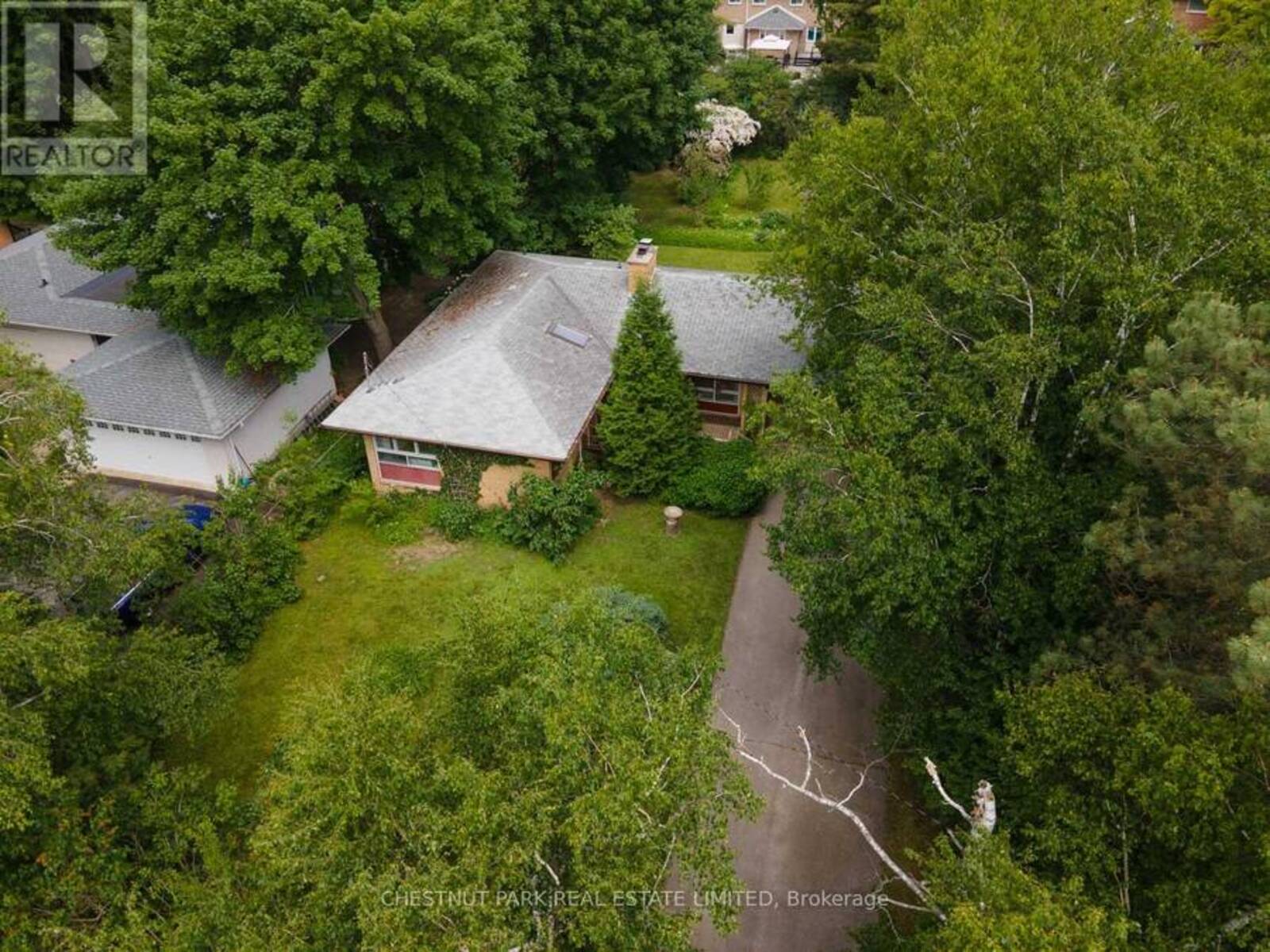 2 GALLACHER AVENUE, Richmond Hill, Ontario L4E 2W9