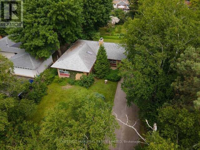 2 GALLACHER AVENUE Richmond Hill Ontario, L4E 2W9 - 3 Bedrooms Home For Sale