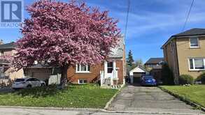 70 WESTDALE DRIVE | Toronto Ontario | Slide Image One