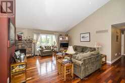 527 ROUGEMOUNT DRIVE | Pickering Ontario | Slide Image Nine