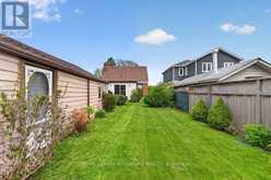 36 AINSDALE ROAD | Toronto Ontario | Slide Image Forty