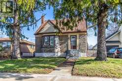 269 QUEENSDALE AVENUE E | Hamilton Ontario | Slide Image One