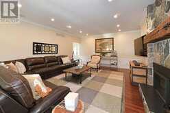 14 BUGGEY LANE | Ajax Ontario | Slide Image Fourteen