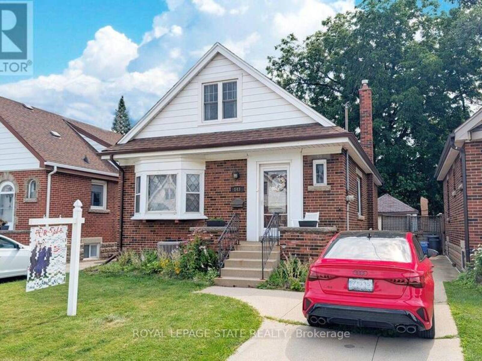 143 HUXLEY AVENUE S, Hamilton, Ontario L8K 2P9