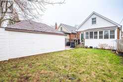 143 HUXLEY AVENUE S | Hamilton Ontario | Slide Image Thirty-three