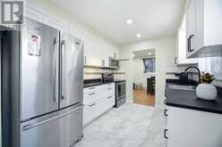 405 MAPLEGROVE AVENUE | Bradford West Gwillimbury Ontario | Slide Image Twelve