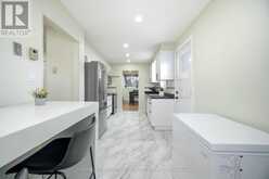405 MAPLEGROVE AVENUE | Bradford West Gwillimbury Ontario | Slide Image Thirteen