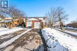 405 MAPLEGROVE AVENUE | Bradford West Gwillimbury Ontario | Slide Image Three