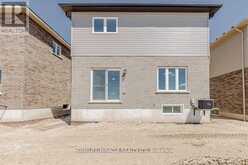 223 ROCKLEDGE DRIVE | Hamilton Ontario | Slide Image Thirty-eight