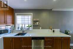 21 BENWAY DRIVE | Toronto Ontario | Slide Image Nineteen