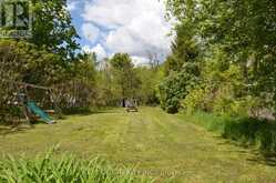 216 FOSTER DRIVE | Barrie Ontario | Slide Image Three