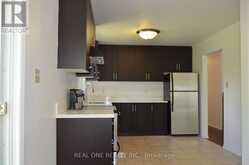216 FOSTER DRIVE | Barrie Ontario | Slide Image Eight