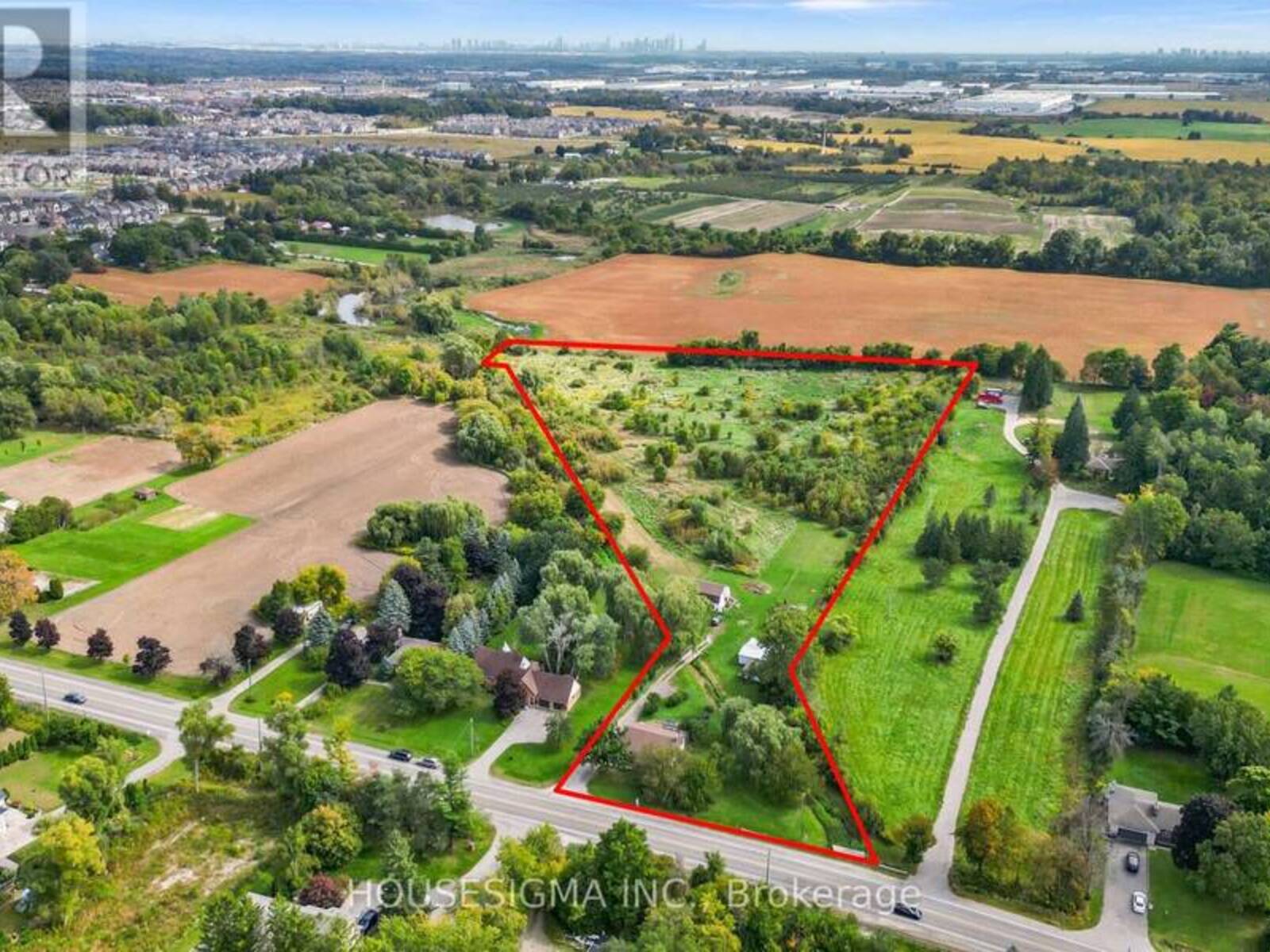 2701 EMBLETON ROAD, Brampton, Ontario L6Y 0E8