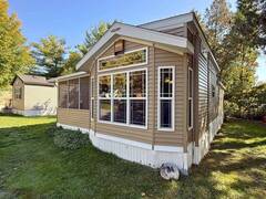 14 ROCKHAVEN North Kawartha Ontario, K0L 2H0