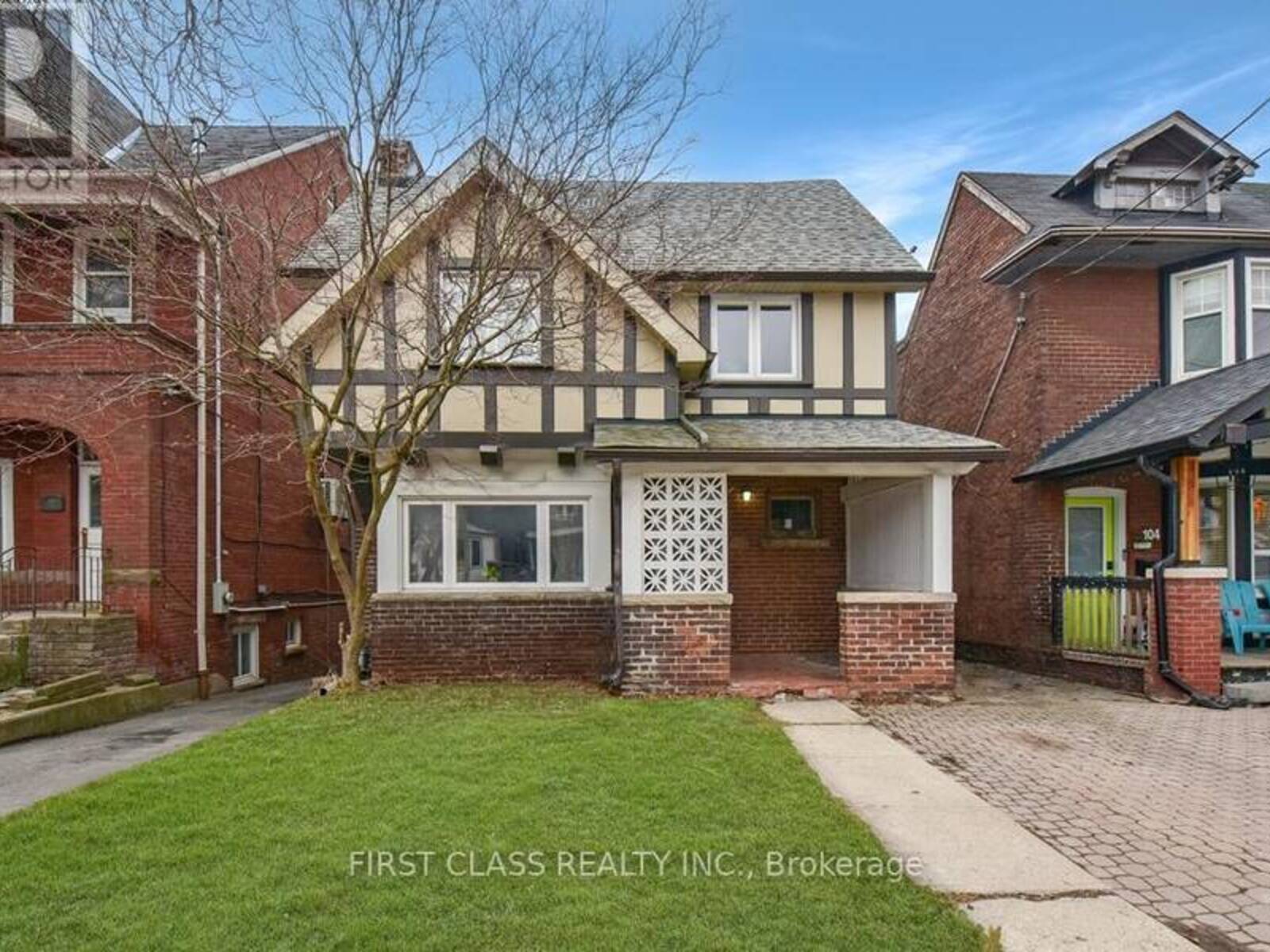 102 GREENWOOD AVENUE, Toronto, Ontario M4L 2P6