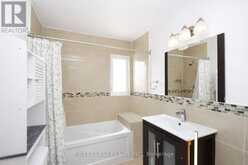 102 GREENWOOD AVENUE | Toronto Ontario | Slide Image Twelve