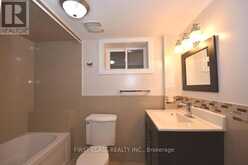 102 GREENWOOD AVENUE | Toronto Ontario | Slide Image Thirty
