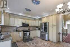 254 RYMAL ROAD W | Hamilton Ontario | Slide Image Seven