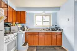 49 TISDALE AVENUE | Toronto Ontario | Slide Image Twelve