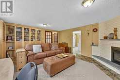 1049 ELGIN STREET | Newmarket Ontario | Slide Image Eighteen