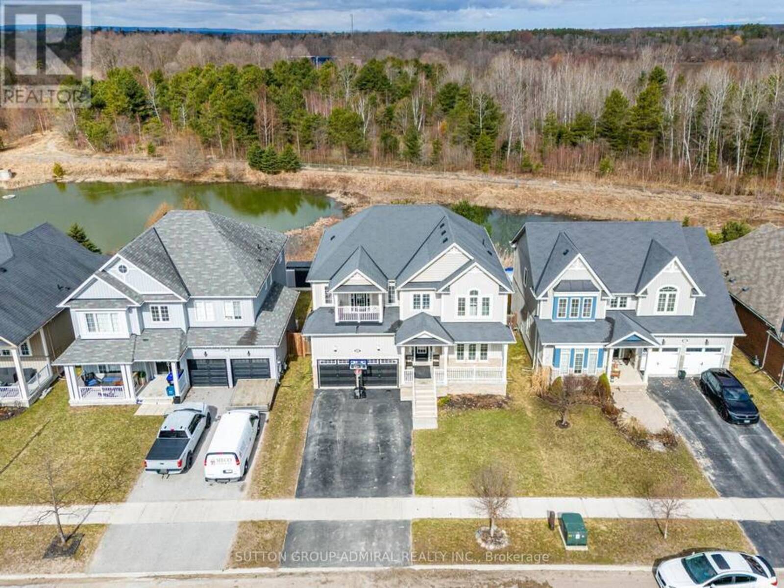 96 MOUNT CRESCENT, Angus, Ontario L3W 0N2