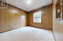 63 OXFORD STREET | Richmond Hill Ontario | Slide Image Thirteen