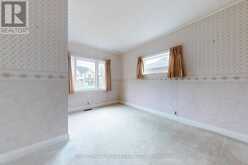 63 OXFORD STREET | Richmond Hill Ontario | Slide Image Nineteen