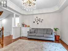 59 BLACK WALNUT CRESCENT | Richmond Hill Ontario | Slide Image Six