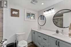 34 CONNOR DRIVE | Whitchurch-Stouffville Ontario | Slide Image Nine