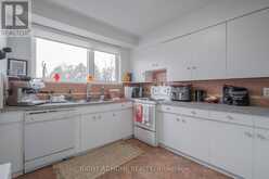 285 RICHMOND STREET | Richmond Hill Ontario | Slide Image Eight
