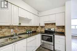 404 - 212 KERR STREET | Oakville Ontario | Slide Image Eighteen
