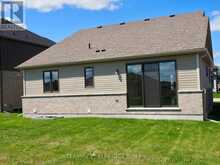 11 SYCAMORE DRIVE | Tillsonburg Ontario | Slide Image Nineteen