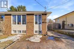 8 PLUMTREE PLACE | North Bay Ontario | Slide Image One
