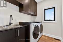 6192 CURLIN CRESCENT | Niagara Falls Ontario | Slide Image Eight