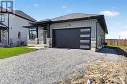6192 CURLIN CRESCENT | Niagara Falls Ontario | Slide Image Forty-nine