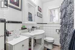 1051 MELVIN AVENUE | Oakville Ontario | Slide Image Sixteen
