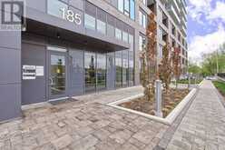 419 - 185 DEERFIELD ROAD | Newmarket Ontario | Slide Image Two