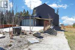 120 SEBASTIAN STREET | The Blue Mountains Ontario | Slide Image Two