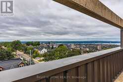 201 - 166 MOUNTAIN PARK AVENUE | Hamilton Ontario | Slide Image Thirty