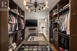 9 DEWBOURNE AVENUE | Toronto Ontario | Slide Image Thirty
