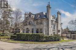 9 DEWBOURNE AVENUE | Toronto Ontario | Slide Image Forty-six